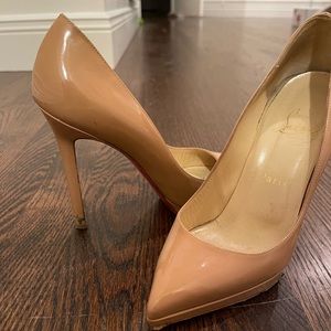 Christian Louboutin size 37 nude pump